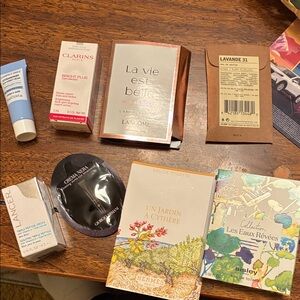 Set of 8 luxury designer skincare/perfume samples le Labo Hermes lancer new